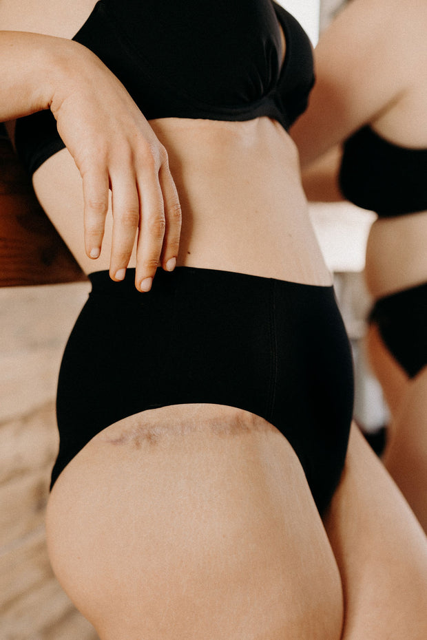 Culotte innovante galbante taille haute -  Michèle